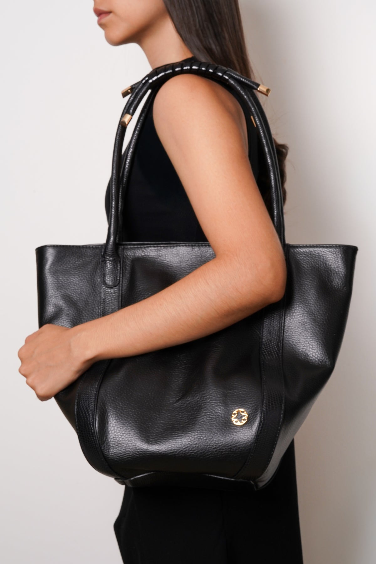 MISTRAL / Negro